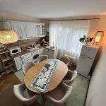 Lovely Cozy Vintage דירה